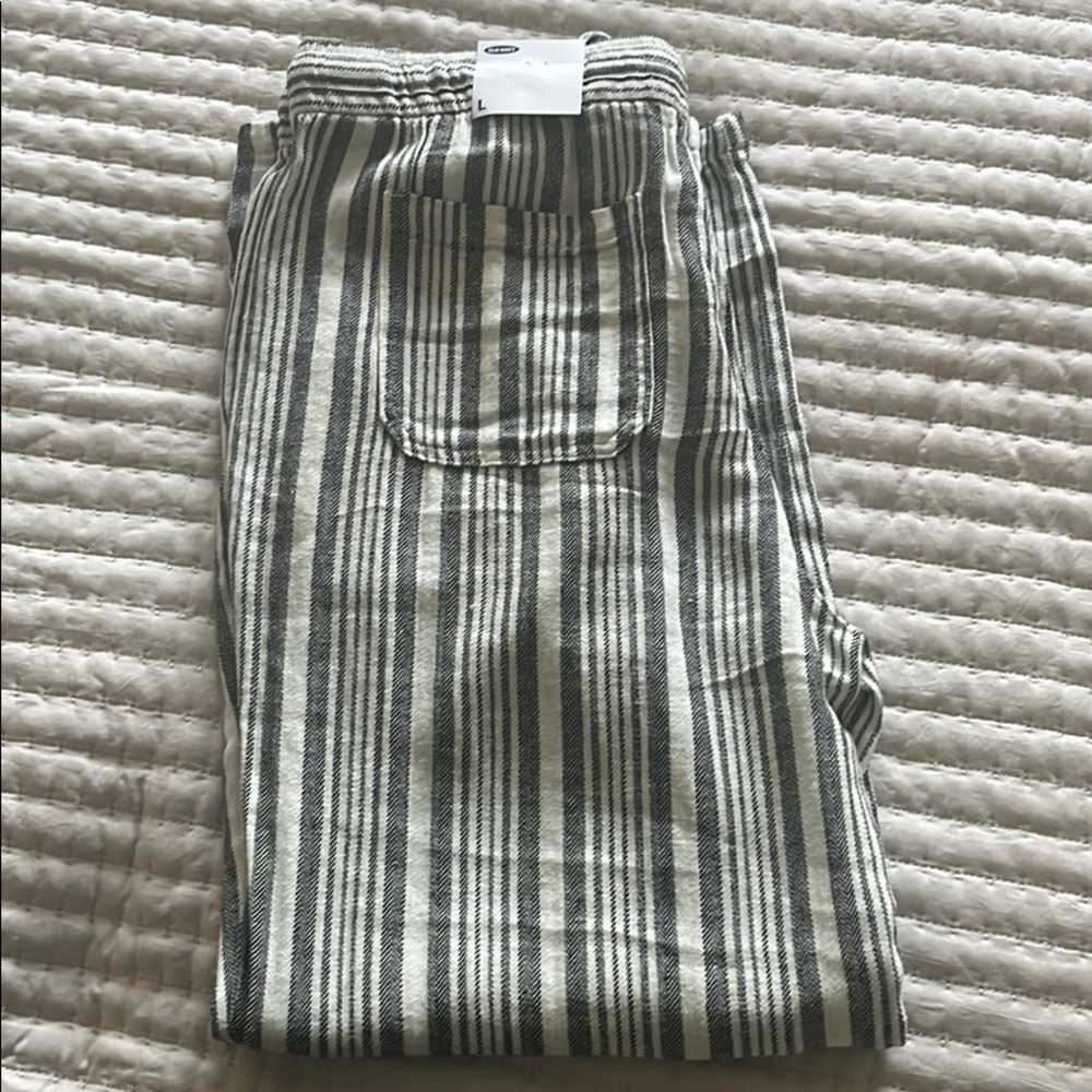 Old Navy stripped linen blend pants